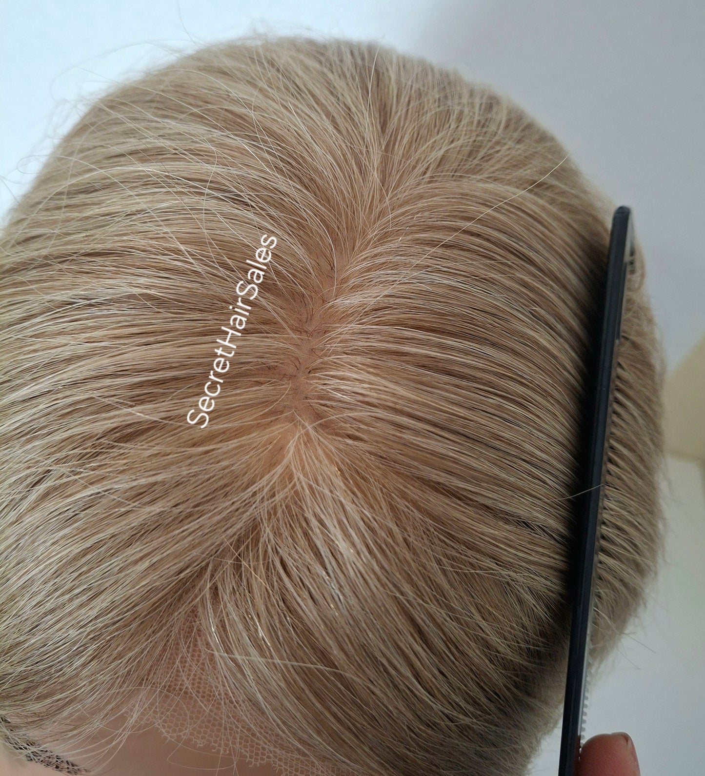 Lila medical wig, 100% human Remy hair, silk top, lace front, low density glueless wig, sand and pearl