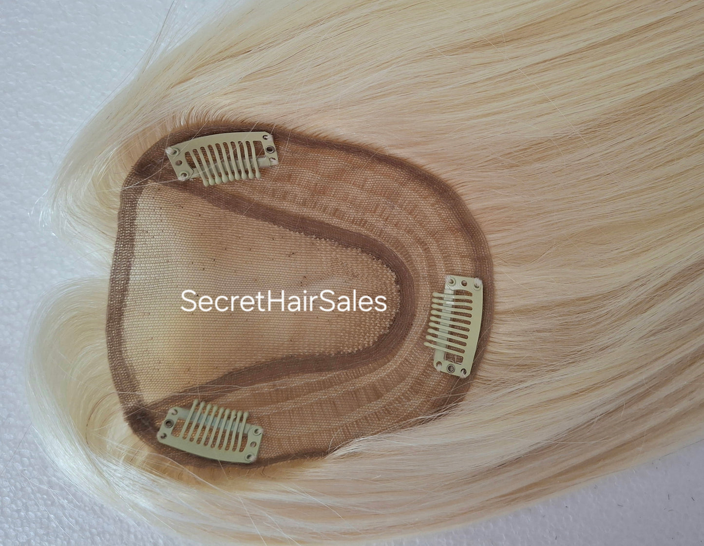 Betty lace and weft mini topper, 100% human hair, lightweight and breathable, great for beginners, vanilla frosting